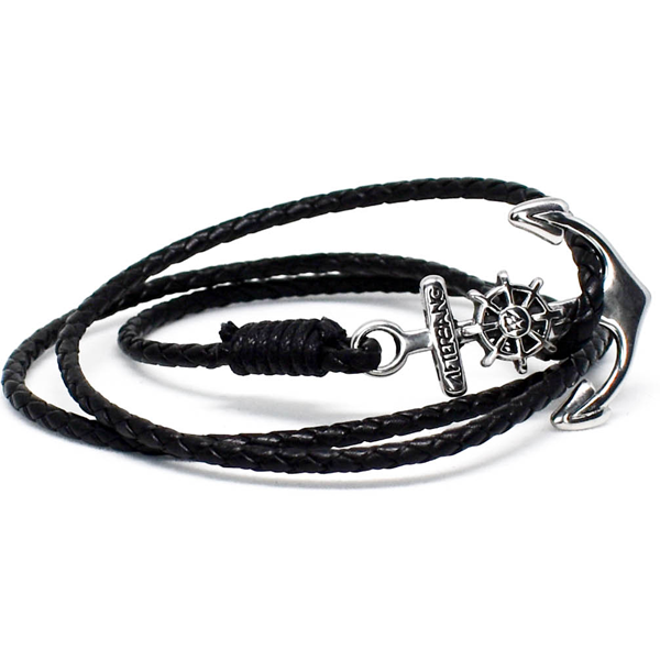 Black Captain bracelet